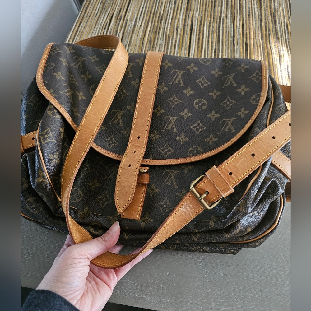 Monogram Canvas Saumur 35